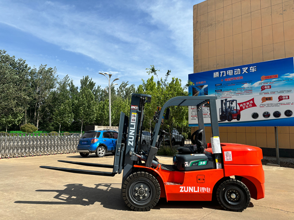 電動叉車生產制造廠家